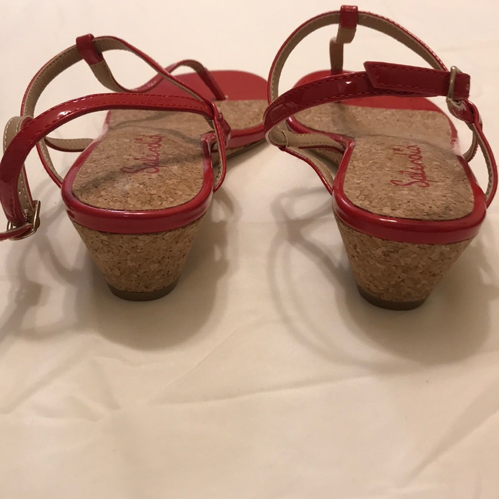 Red t-strap sanders - Picture 2 of 5